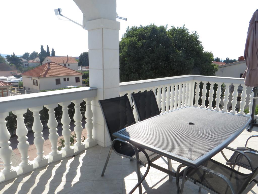 Banic Apartments With Pool Biograd Na Moru Værelse billede