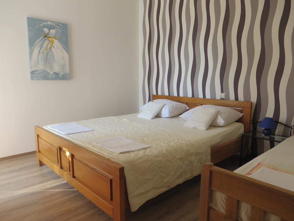 Banic Apartments With Pool Biograd Na Moru Værelse billede