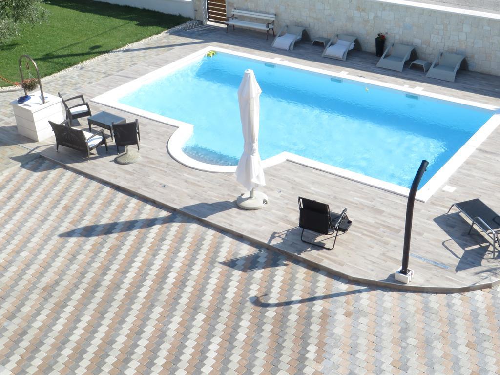 Banic Apartments With Pool Biograd Na Moru Værelse billede