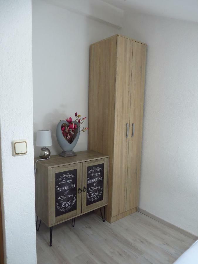 Banic Apartments With Pool Biograd Na Moru Værelse billede